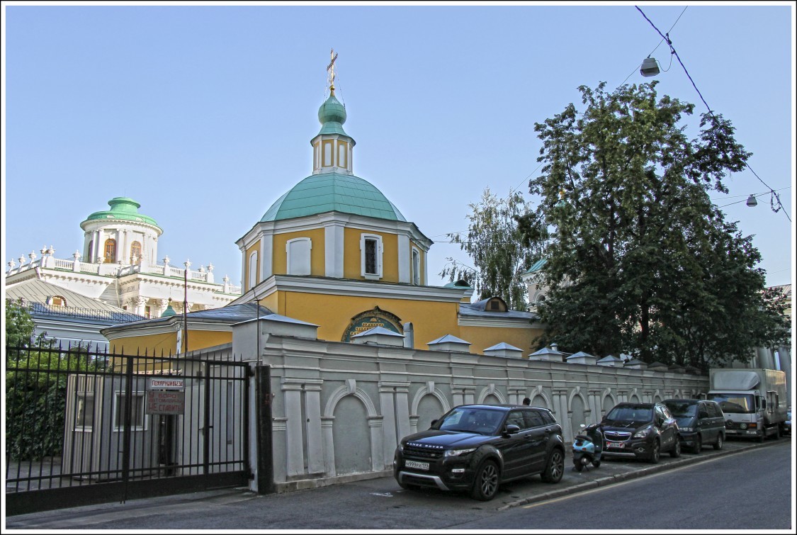 Храм в старом ваганькове. Храм Николая Чудотворца в Староваганьковском переулке. Церковь Николая Чудотворца в Старом Ваганькове Москва. Церковь Николая Чудотворца Старов. Храм святителя Николая в Ваганькове.